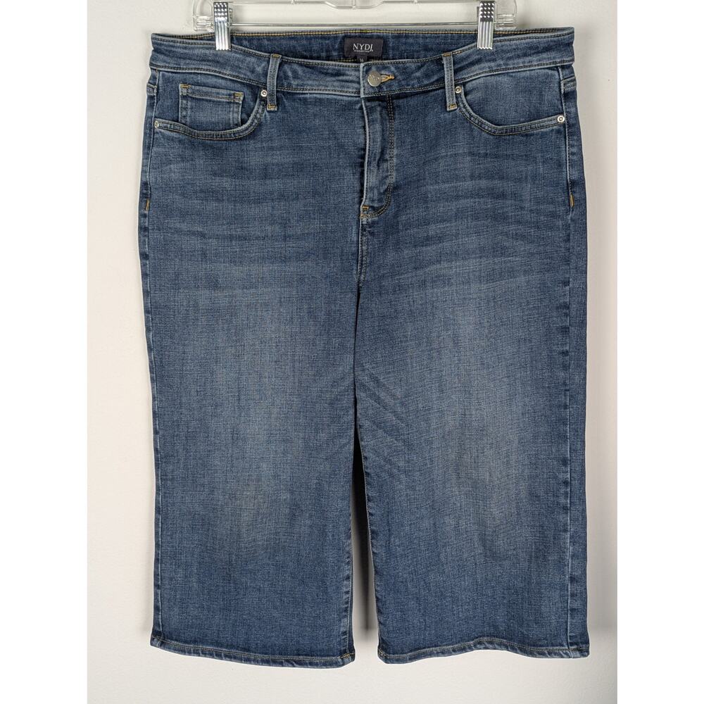 NYDJ Size 16 Cropped Jeans Blue Lift Tuck Technology Slimming Straight Leg EUC